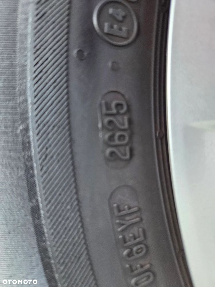 Volkswagen Golf 1.2 TSI BMT Trendline - 12
