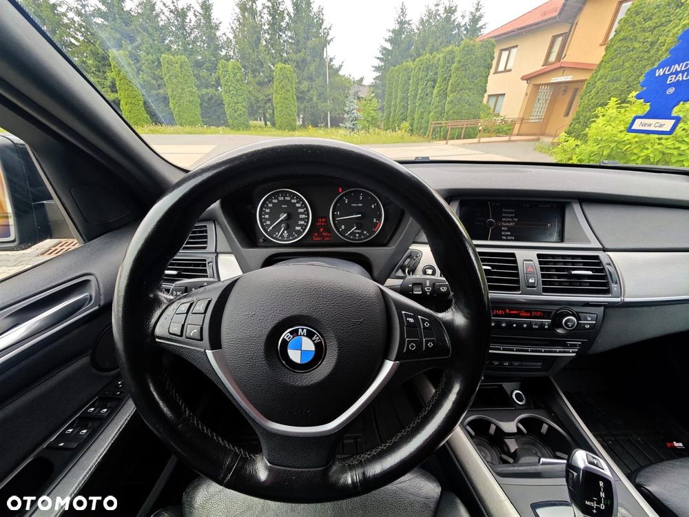 BMW X5 xDrive40d - 10