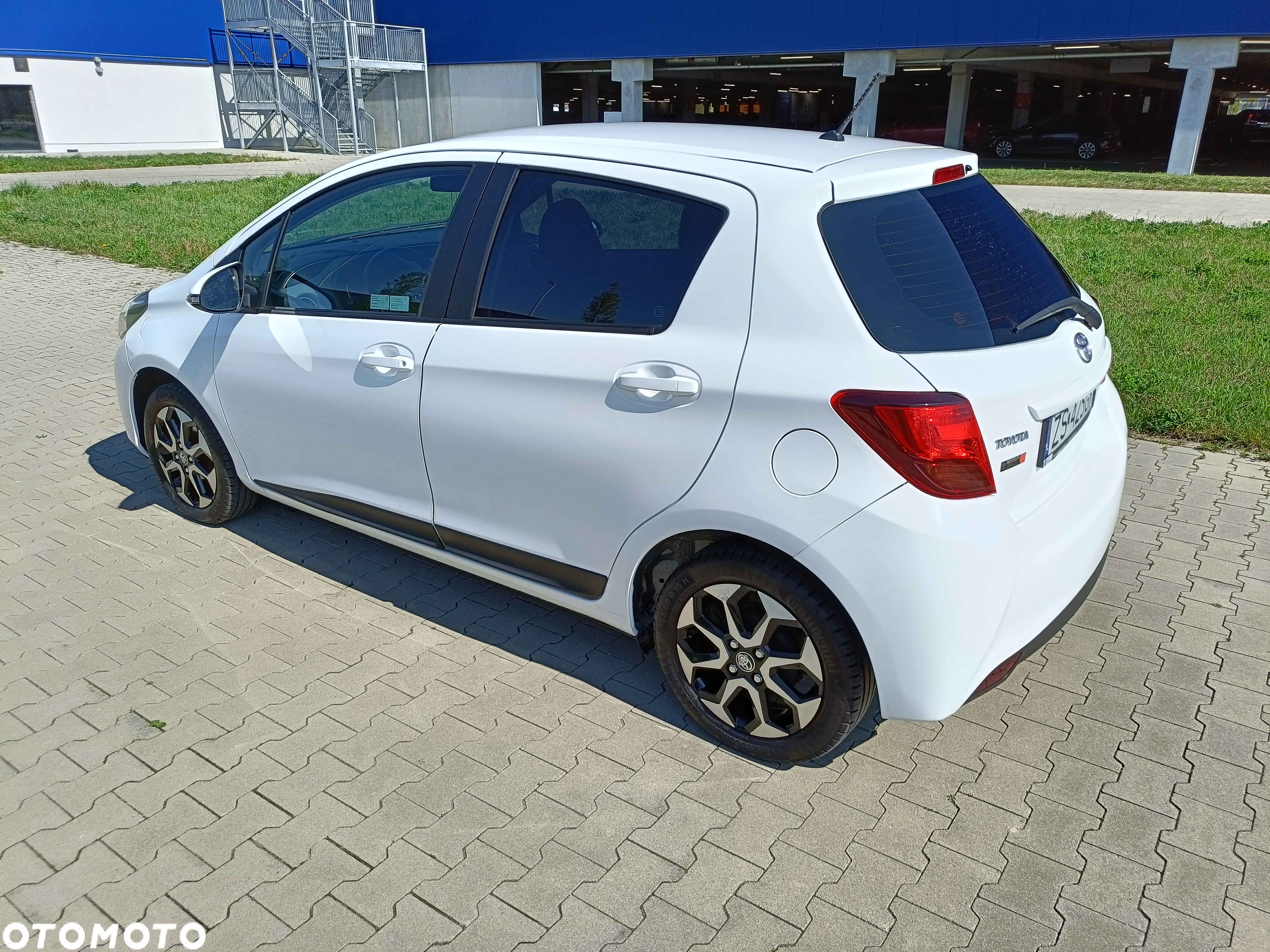 Toyota Yaris 1.0 Active - 3