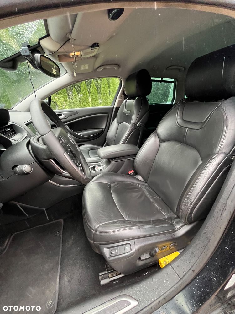 Citroën C5 3.0 HDi V6 Exclusive - 25