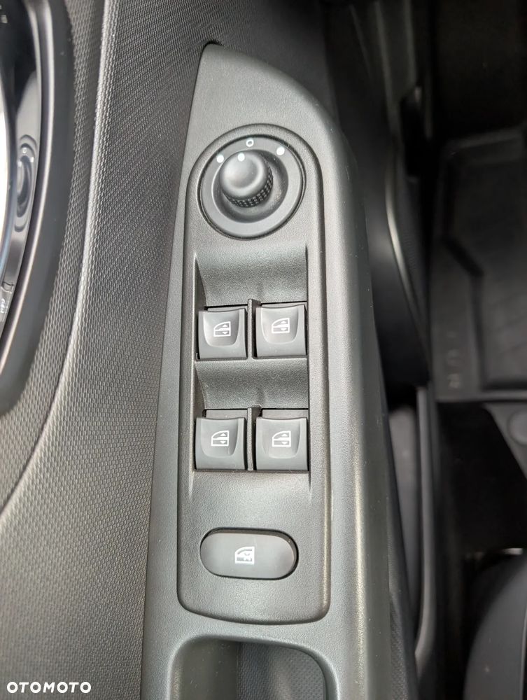 Renault Captur 0.9 Energy TCe Zen - 31