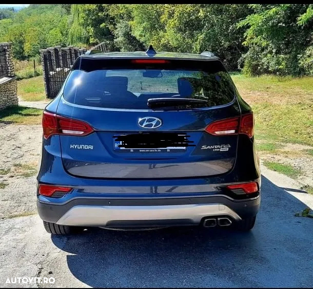 Hyundai Santa Fe - 4