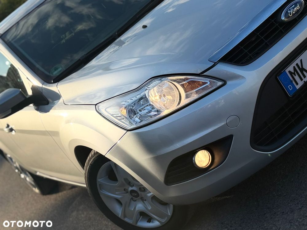 Ford Focus 1.6 16V Style - 1