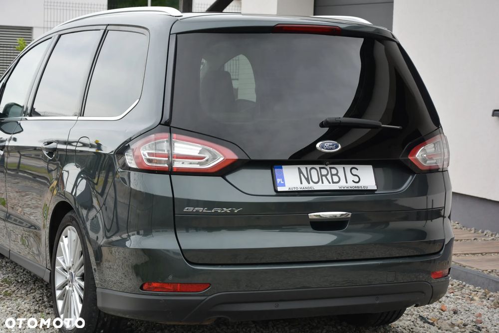 Ford Galaxy - 25