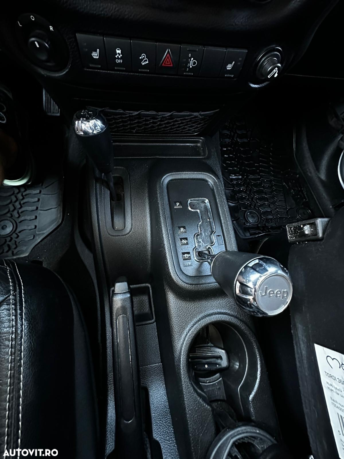 Jeep Wrangler 2.8 CRD AT Rubicon - 6