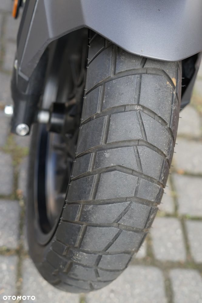 Honda ADV350 - 20