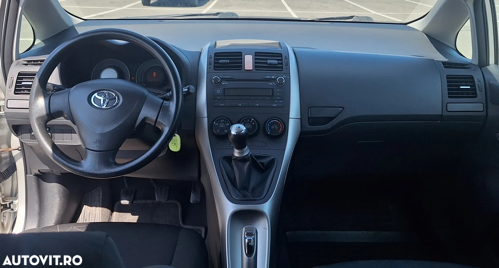 Toyota Auris - 5