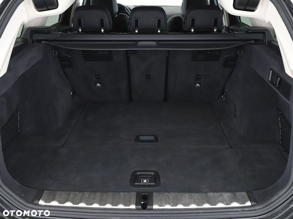 BMW Seria 3 318d MHEV Advantage - 21