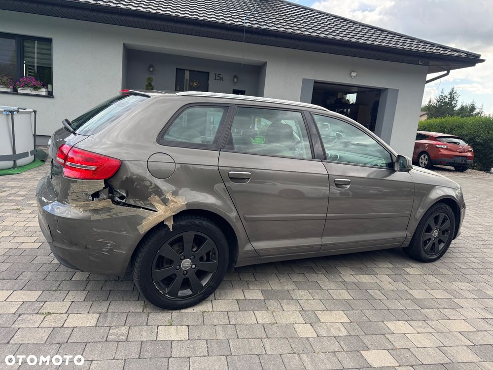 Audi A3 Sportback 1.4 TFSI Ambiente - 6