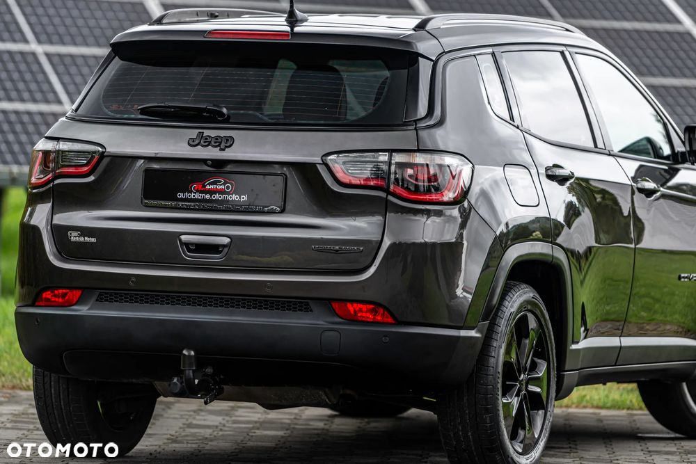 Jeep Compass 1.4 TMair Night Eagle FWD S&S - 11