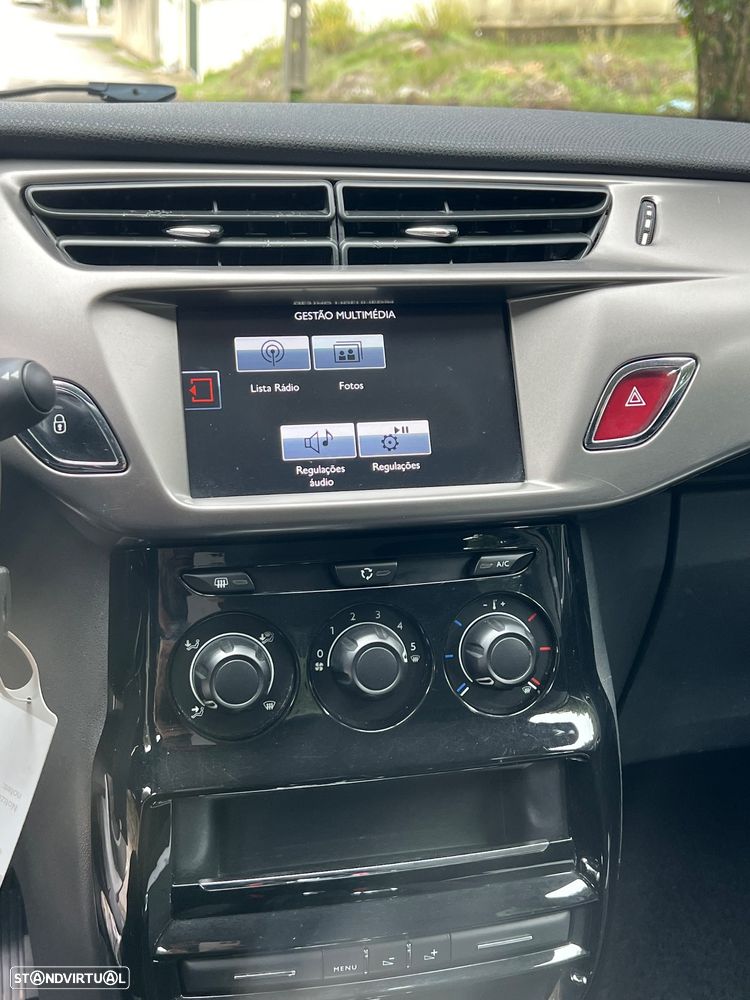 Citroën C3 1.2 PureTech Collection ETG - 10