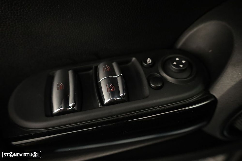 MINI Cabrio - 23