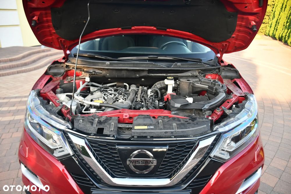Nissan Qashqai 1.3 DIG-T N-Connecta - 28