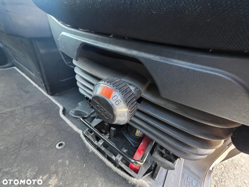 Iveco Daily 35c-18 Hi-Matic Skrzynia Plandeka 3.90 M ! Idealny Stan ! Klima ! Z Włoch  ! Bez Korozji  ! - 22