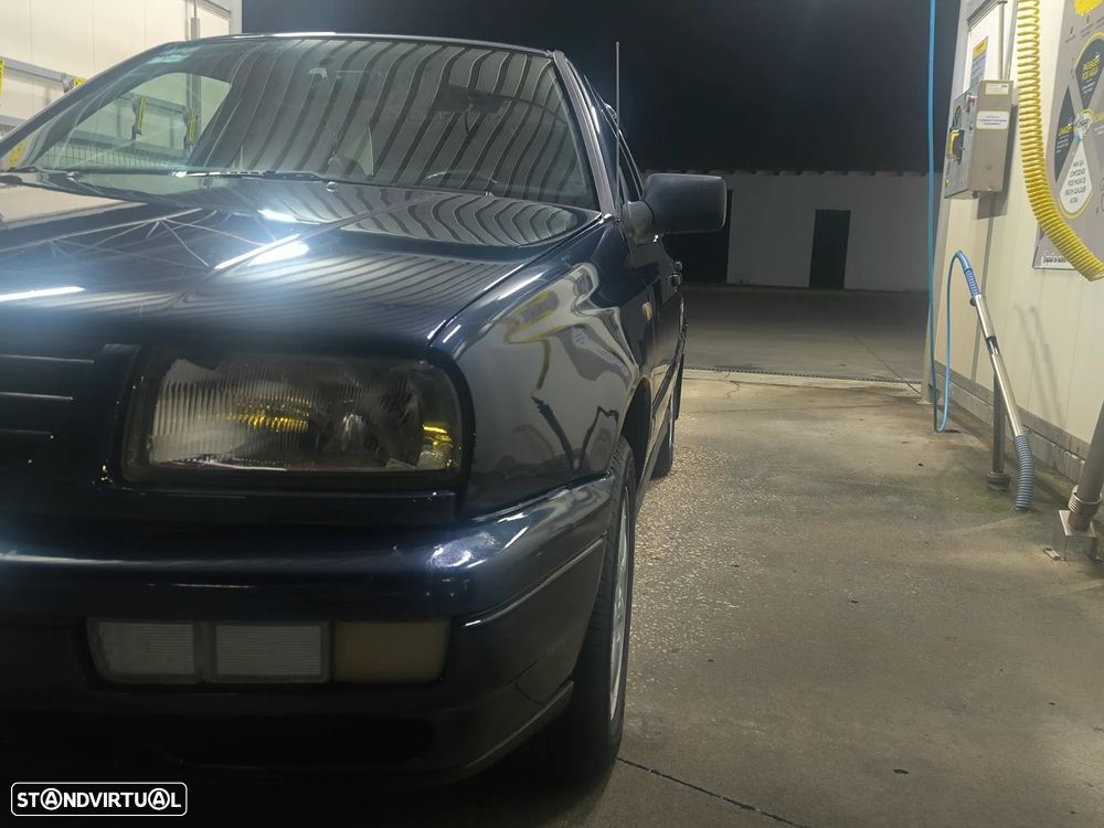 VW Jetta - 2
