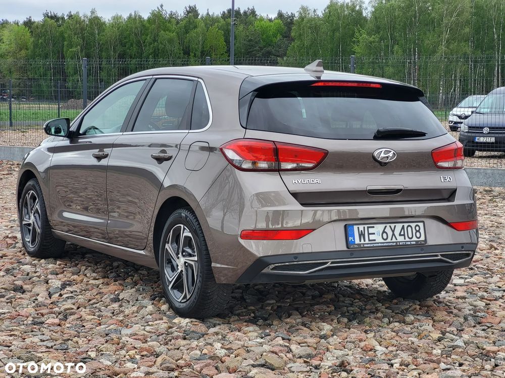 Hyundai i30 1.5 DPI Smart - 8