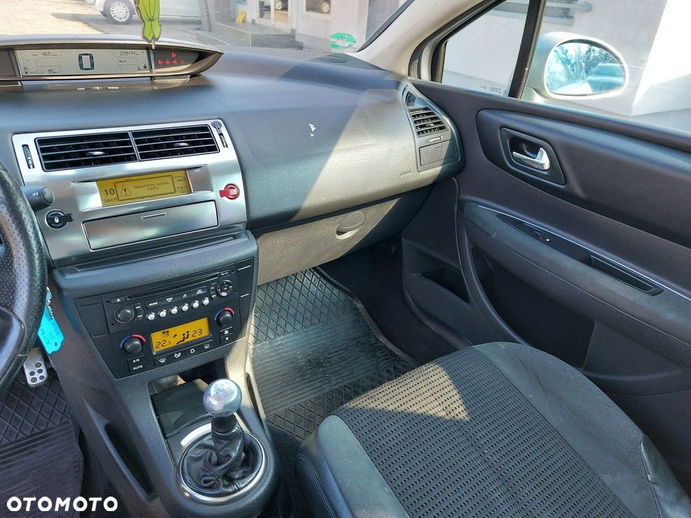 Citroën C4 - 12