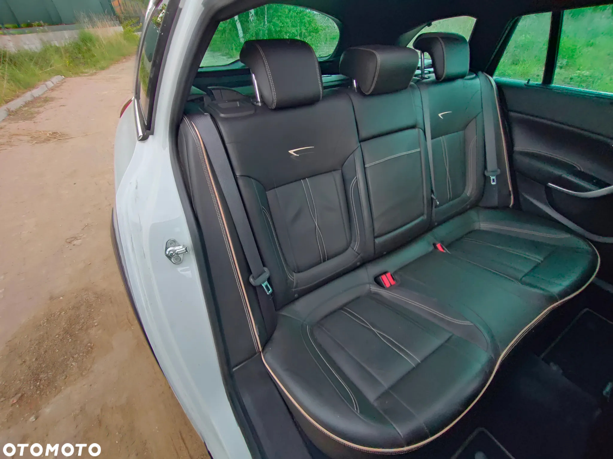 Opel Insignia Country Tourer 2.0 Diesel Exclusive - 35