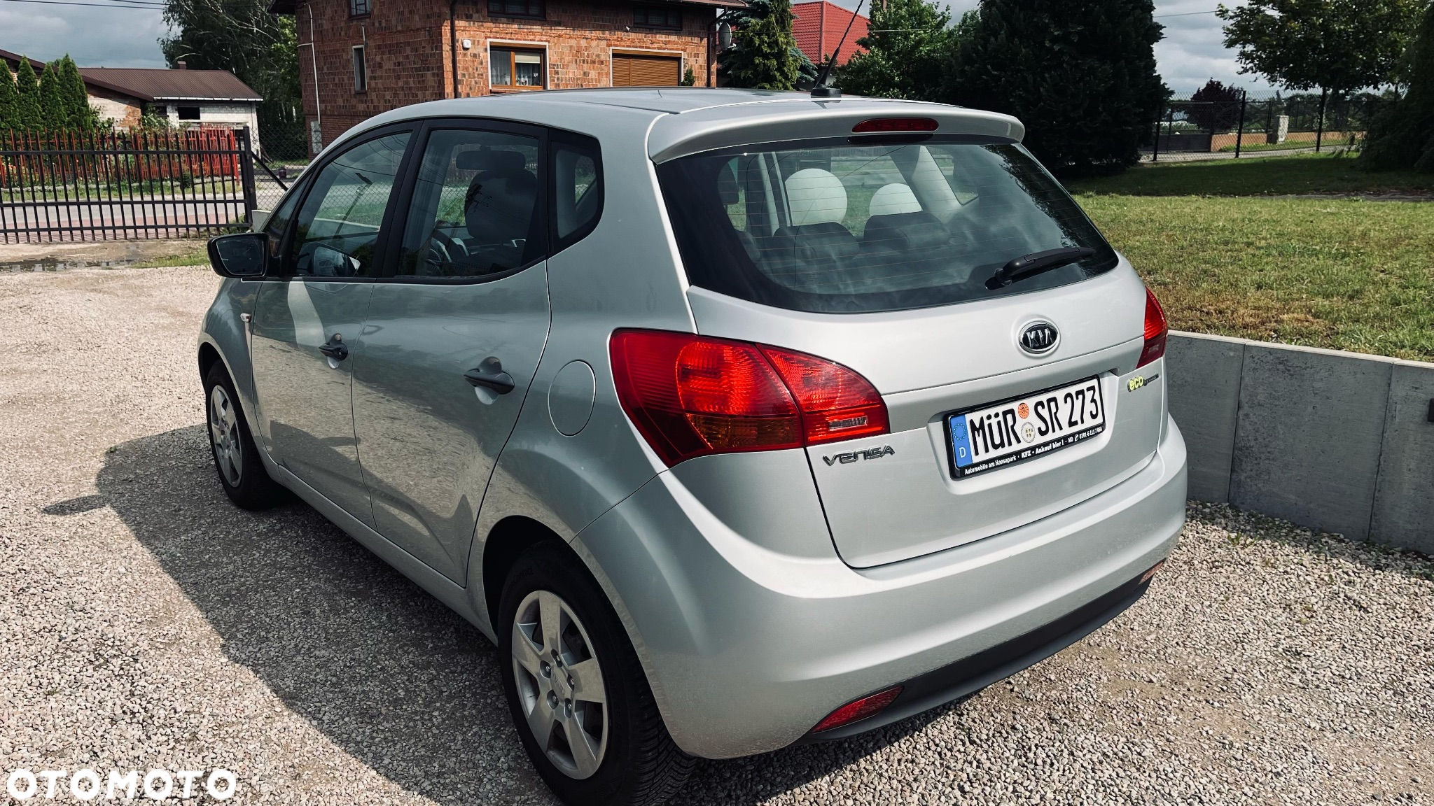 Kia Venga - 5