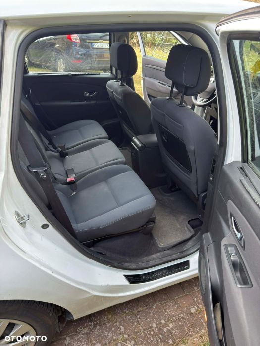 Renault Scenic 1.9 dCi Tech Run - 7