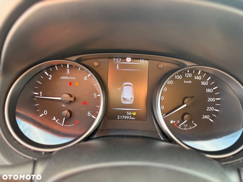 Nissan Qashqai 1.5 dCi Tekna EU6 - 15