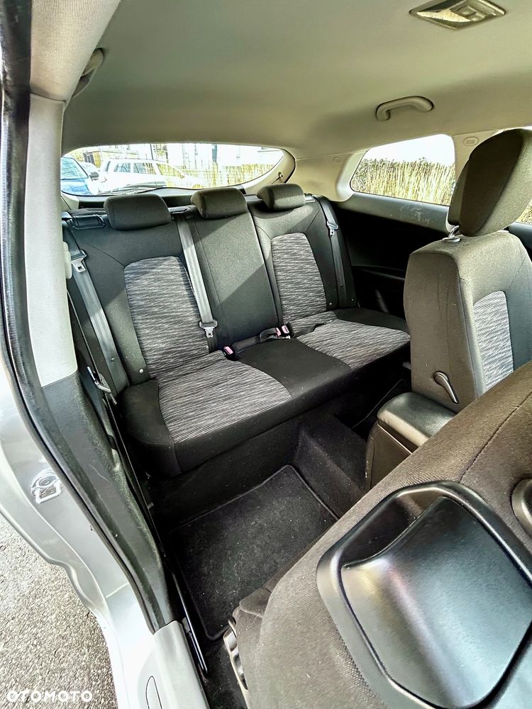 Kia ProCeed 1.6 CVVT LX - 22