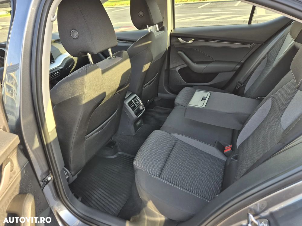 Skoda Octavia 2.0 TDI 150 CP DSG Selection - 7