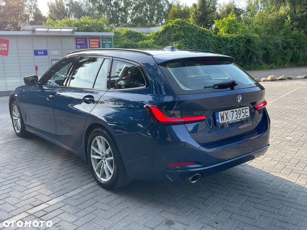 BMW Seria 3 320i Advantage sport - 8