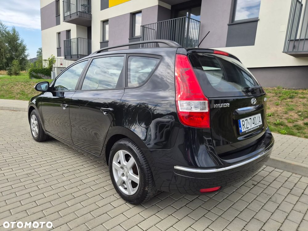 Hyundai i30 2.0 Premium - 3