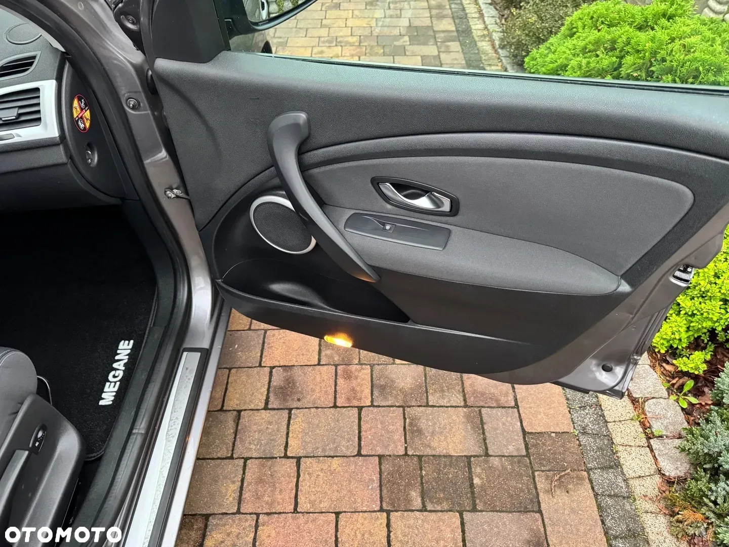 Renault Megane 1.6 16V 110 LIMITED - 19