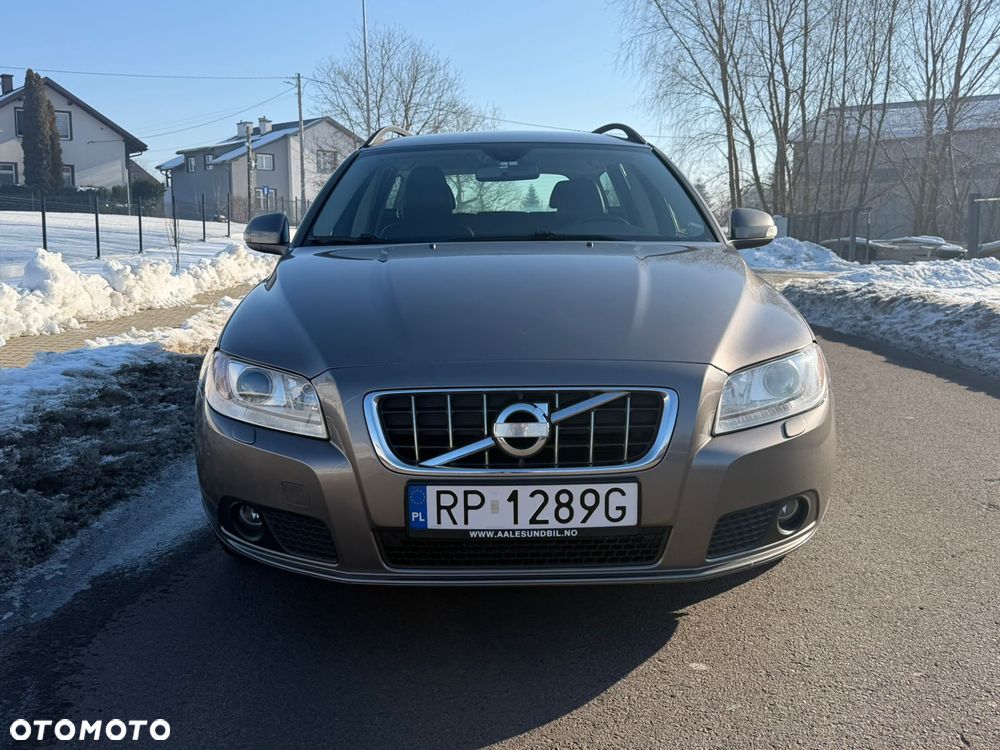 Volvo V70 - 2