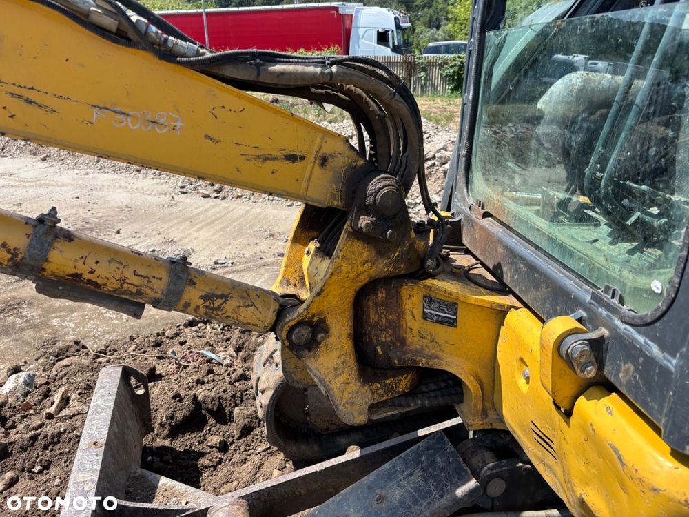 Komatsu Pc 35 Mr - 21