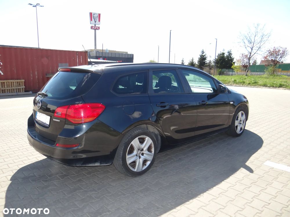 Opel Astra 1.4 Turbo - 5