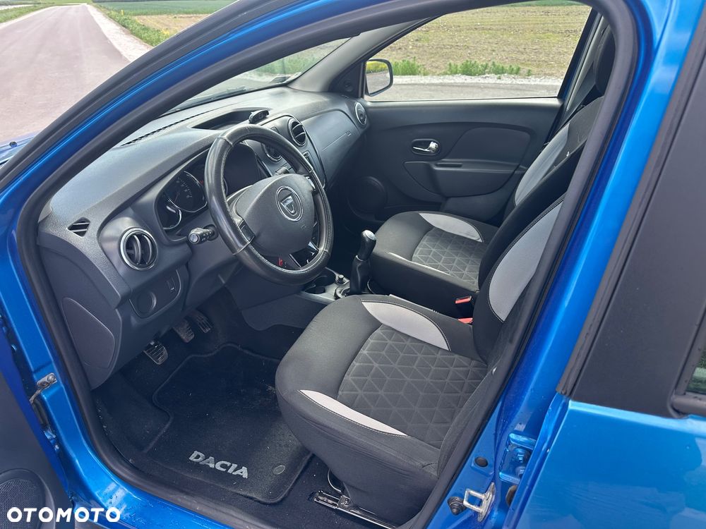 Dacia Sandero Stepway 0.9 TCe Laureate S&S - 3