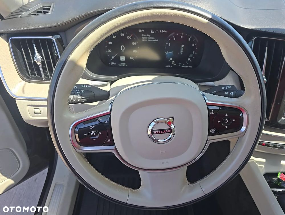 Volvo XC 60 - 12
