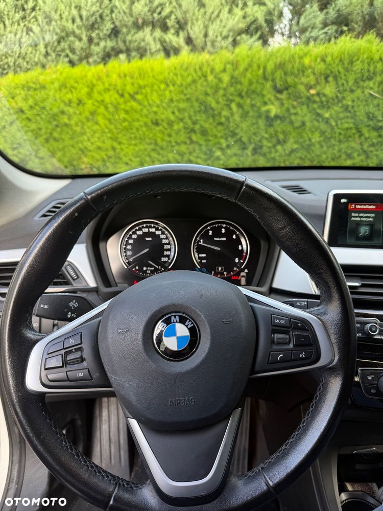 BMW X1 ver-xdrive18d-business-edition - 5