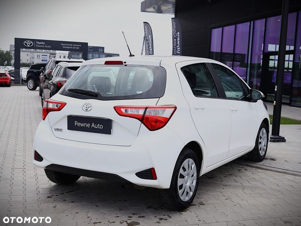 Toyota Yaris - 7