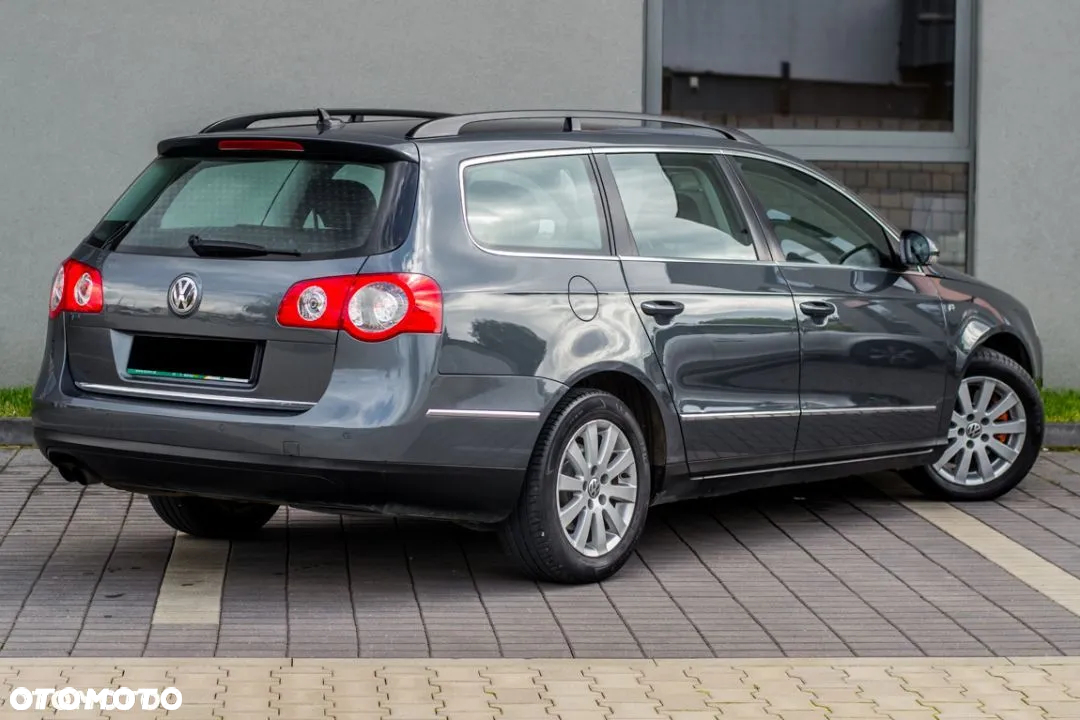 Volkswagen Passat 1.8 TSI Comfortline - 3