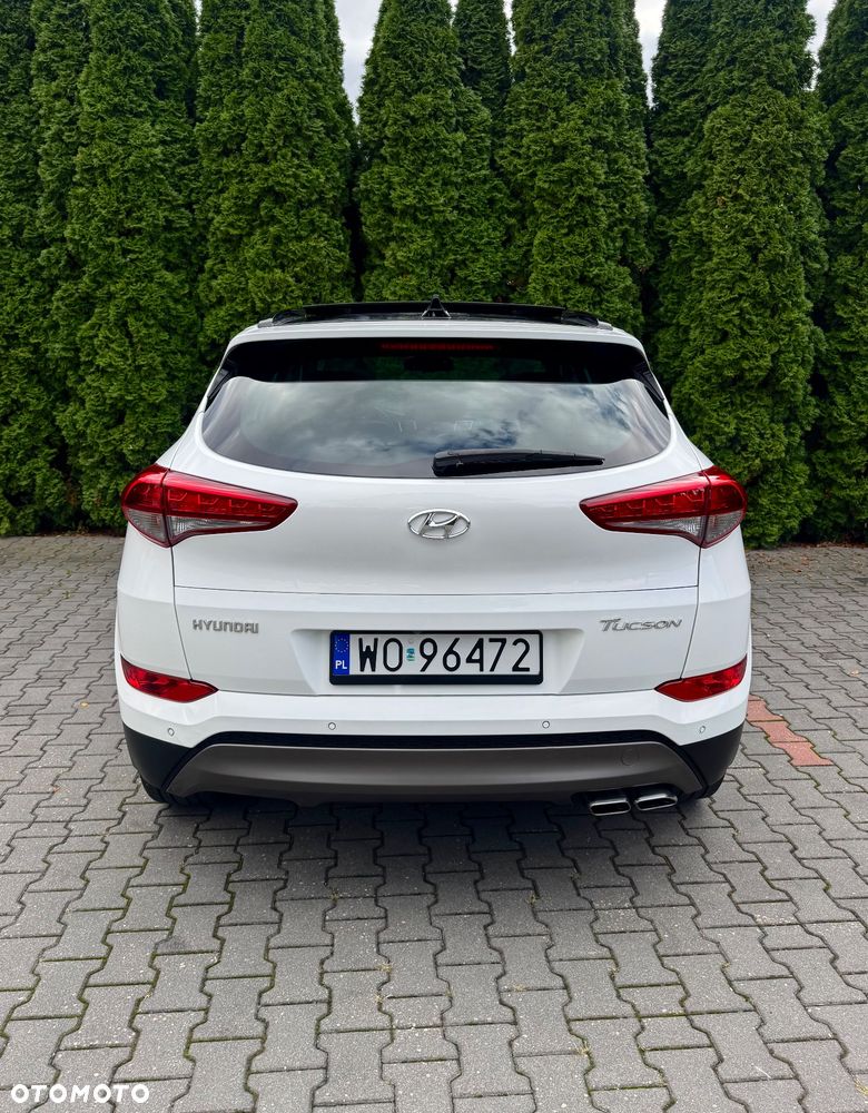 Hyundai Tucson 2.0 CRDI 2WD Style - 16