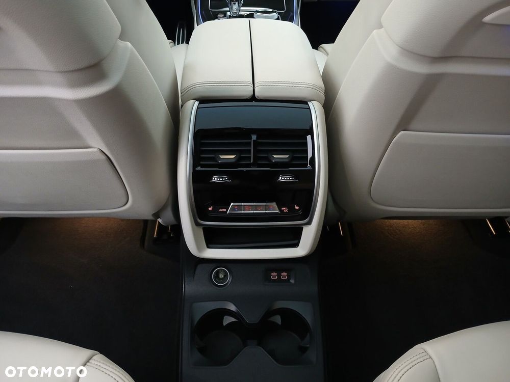 BMW X7 xDrive30d sport - 36