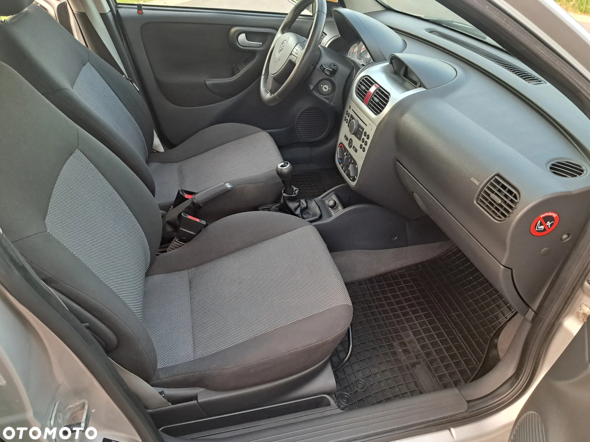 Opel Corsa - 8