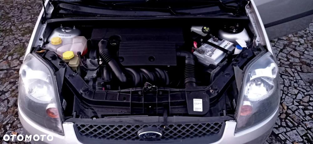 Ford Fiesta 1.4 Trend - 7