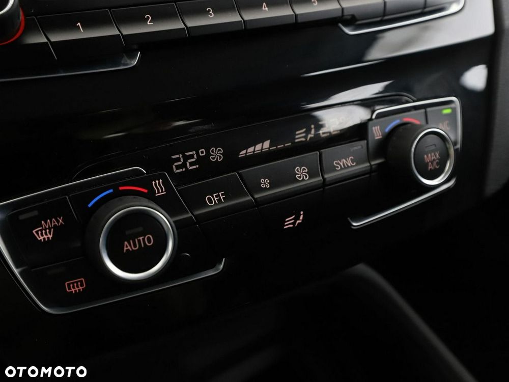 BMW X1 sDrive18d Advantage - 28