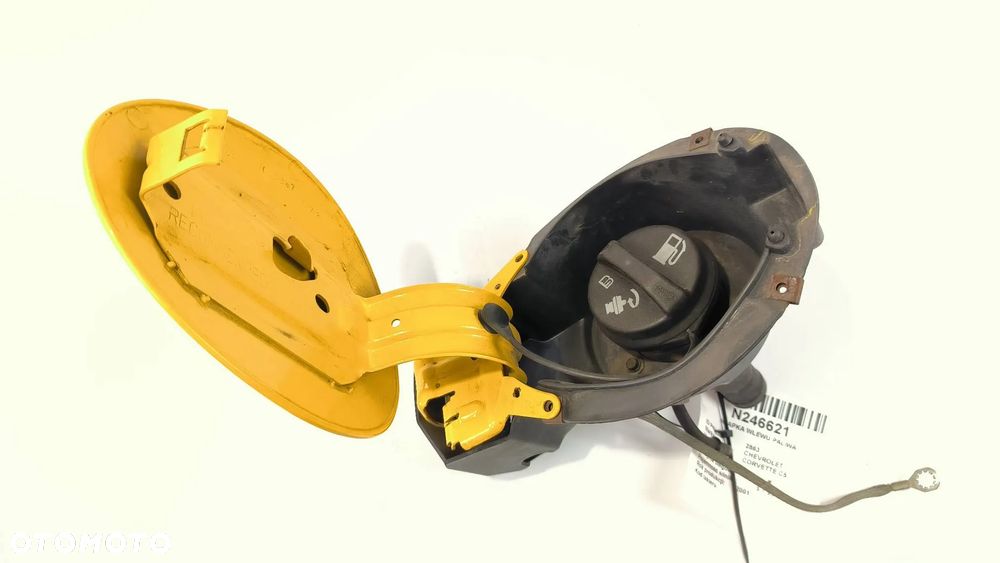 Klapka korek wlewu paliwa Z06 10401497 Chevrolet Corvette C5 Coupe 2003r. Z06 Benzyna 5,7 B - 9