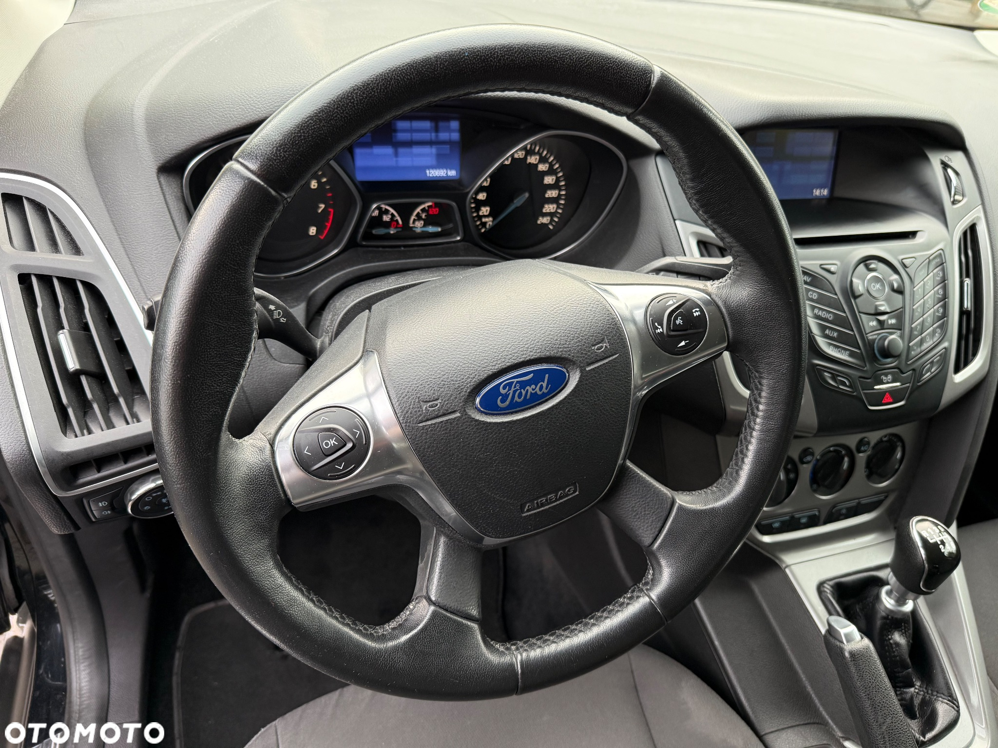 Ford Focus Turnier 1.0 EcoBoost Start-Stopp-System Champions Edition - 16