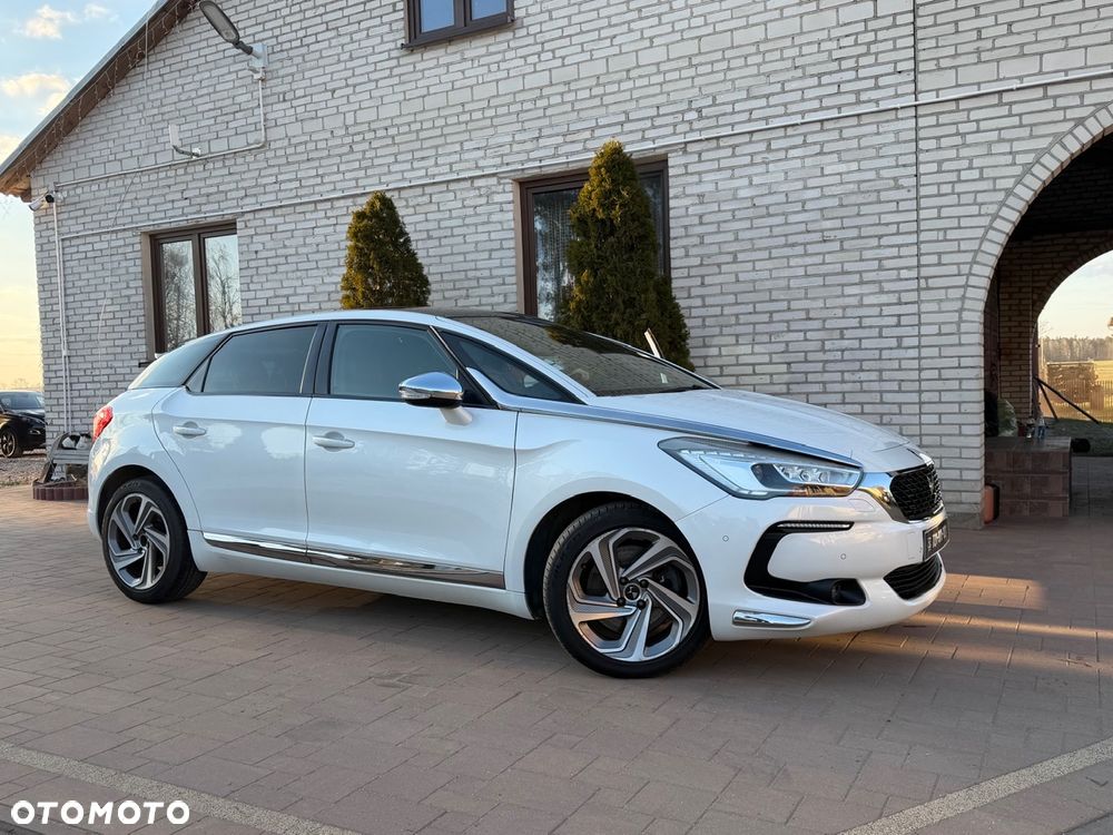 DS Automobiles DS 5 - 5