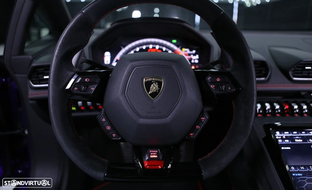 Lamborghini Huracán EVO - 28