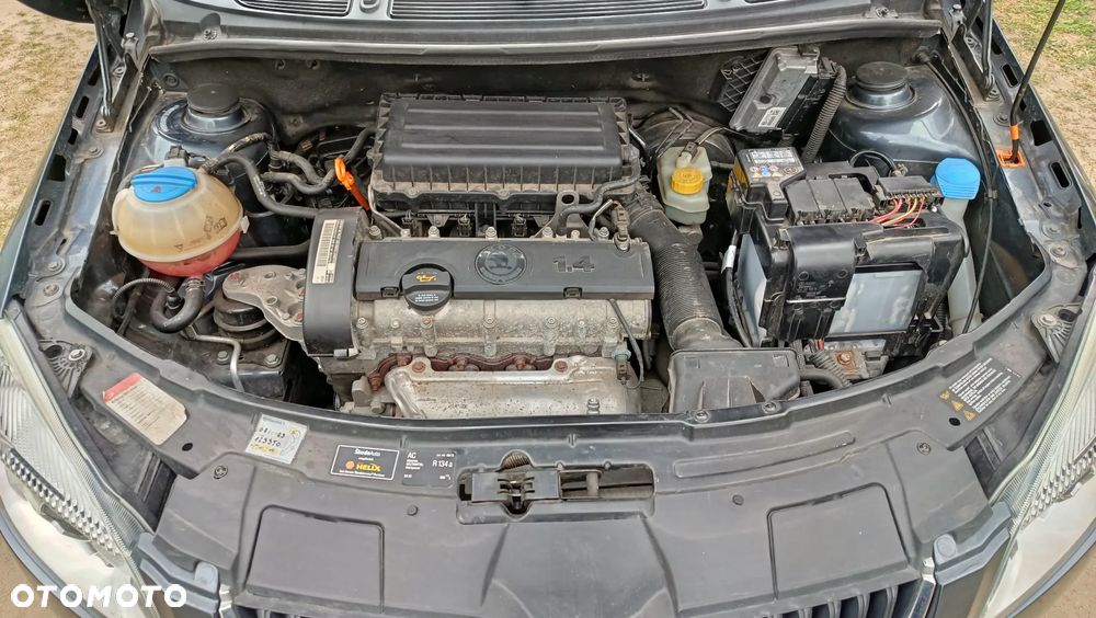 Skoda Fabia 1.4 16V Sport - 19