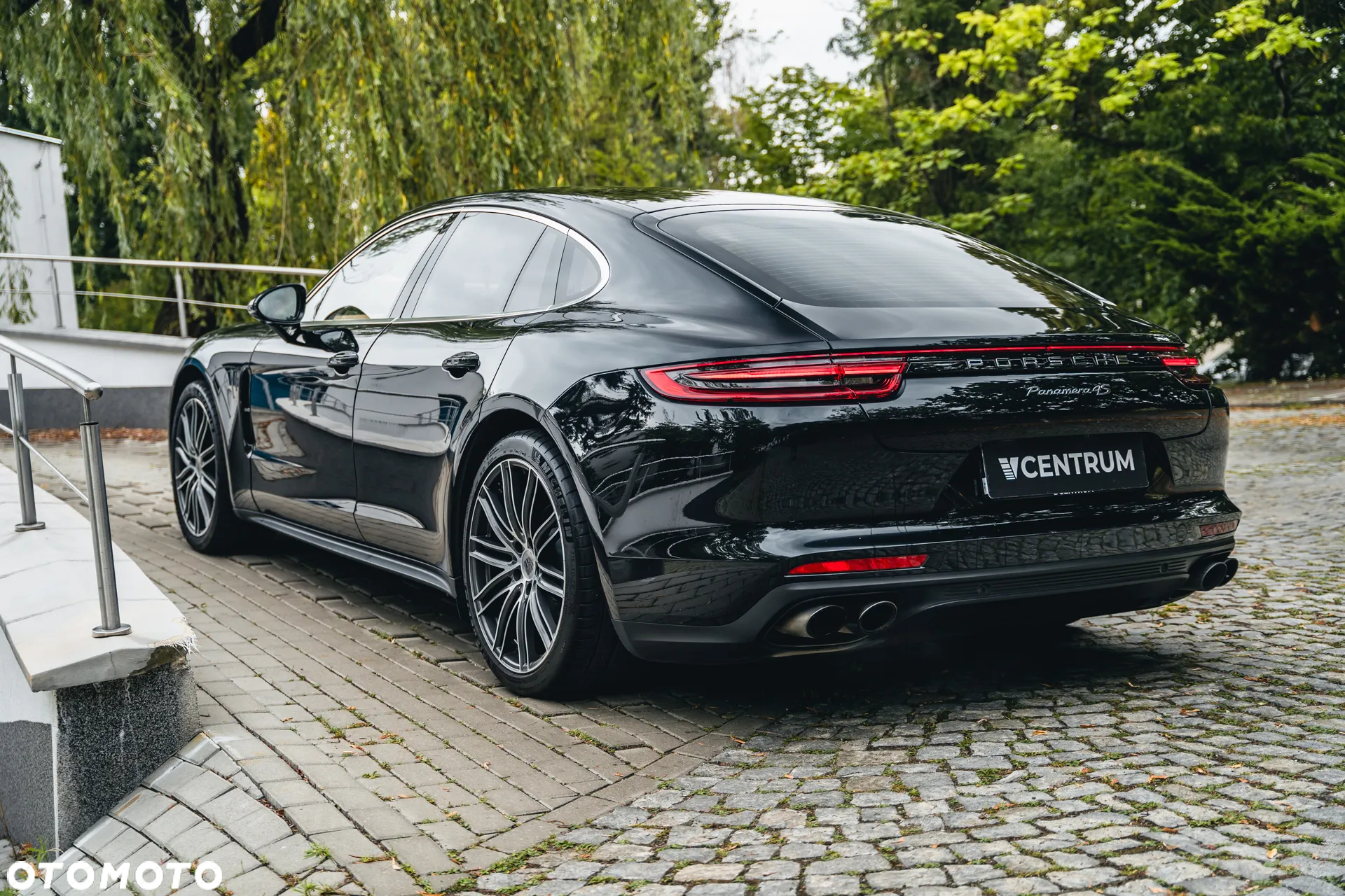 Porsche Panamera 4S - 7