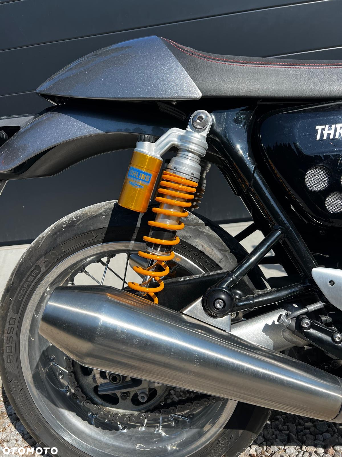 Triumph Thruxton - 16